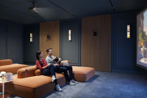 ESSENL1FE_cinema